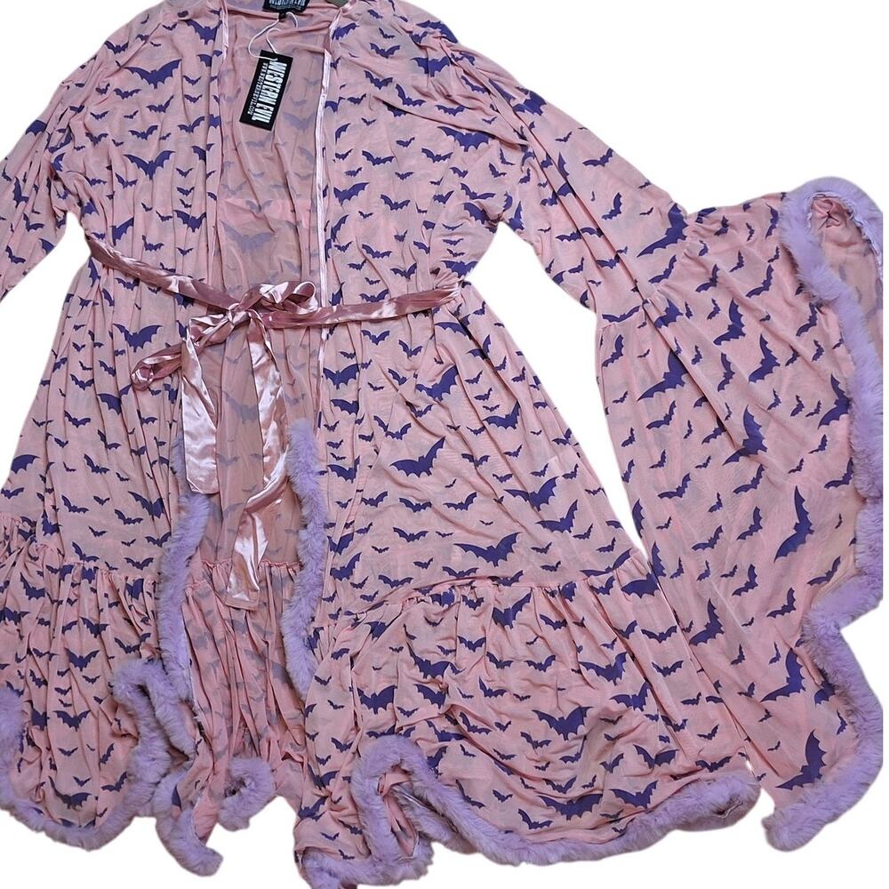 Western Evil NEW pastel goth Dracula boudoir feathered robe widow robe bat print - Picture 3 of 7